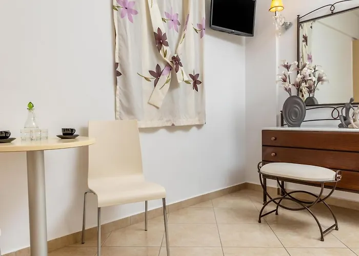 Kallisti * Naxos City